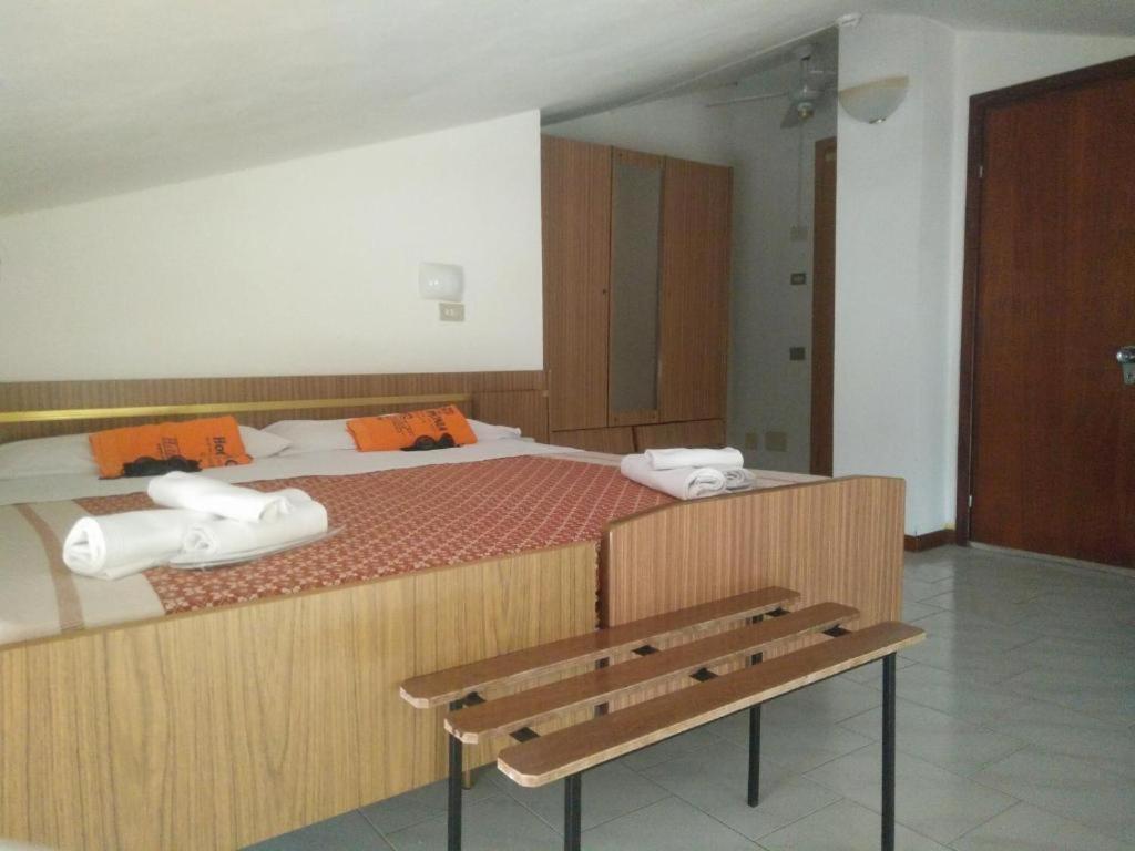 Hotel Peonia Rimini Exterior photo